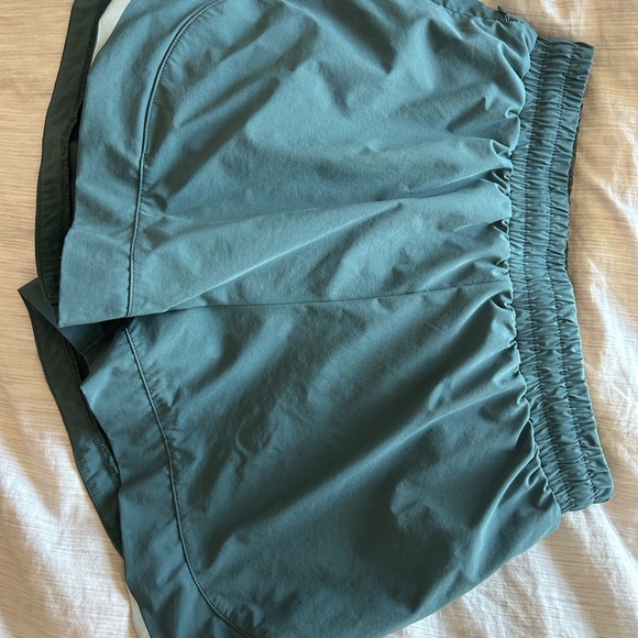Alphalete stride shorts - Picture 3 of 6